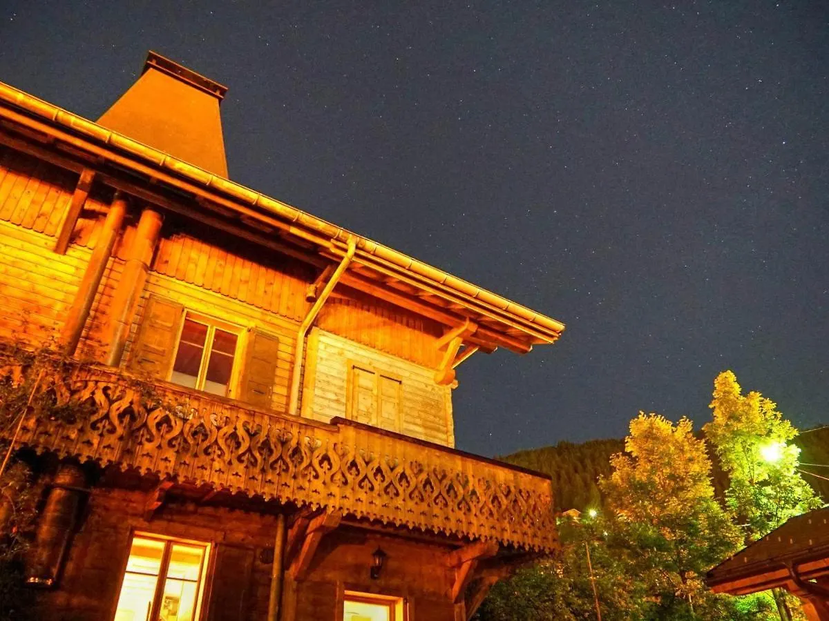 Chalet De Luxe Avec Cheminee, Terrasse, Garage A Morzine - Fr-1-524-14 France